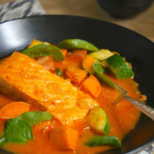 Thai Salmon Curry With Vegetables Mom S Kitchen Handbook