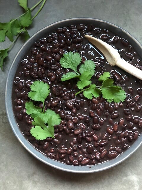 Easy Instant Pot Black Beans/ Soaked and Unsoaked